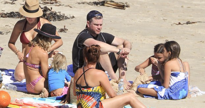 Yaxshi ota: Matt Damon qizi Stellani qutqardi