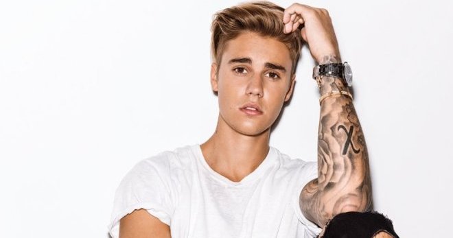 Gollivud yulduzlari Justin Bieber va Snoop Dogg maktabda tahqirlangan bolani qo'llab-quvvatladilar