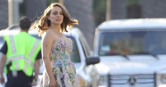 Natali Portman farmondan voz kechdi