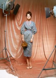 Ozaro harakatlarga ega super masturbator