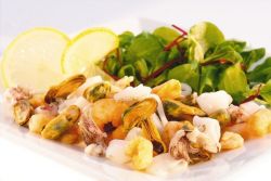 Muzlatilgan dengiz kokteyli qanday tayyorlanadi?