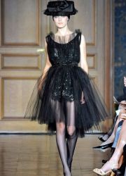 Aktrisa Virna Anderson bilan porno Porno eshakni ishqalaydi