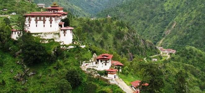 Lhunze Dzong