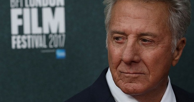 Dustin Hoffman kichikni ta'qib qilish uchun uzr so'radi