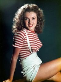 Pin-up uslubi - kiyim