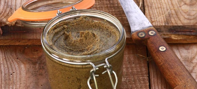 Qish uchun go'sht maydalagich orqali qo'ziqorin ikra - retsept